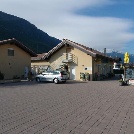 Gite La Cigale Saxon Bagian luar foto