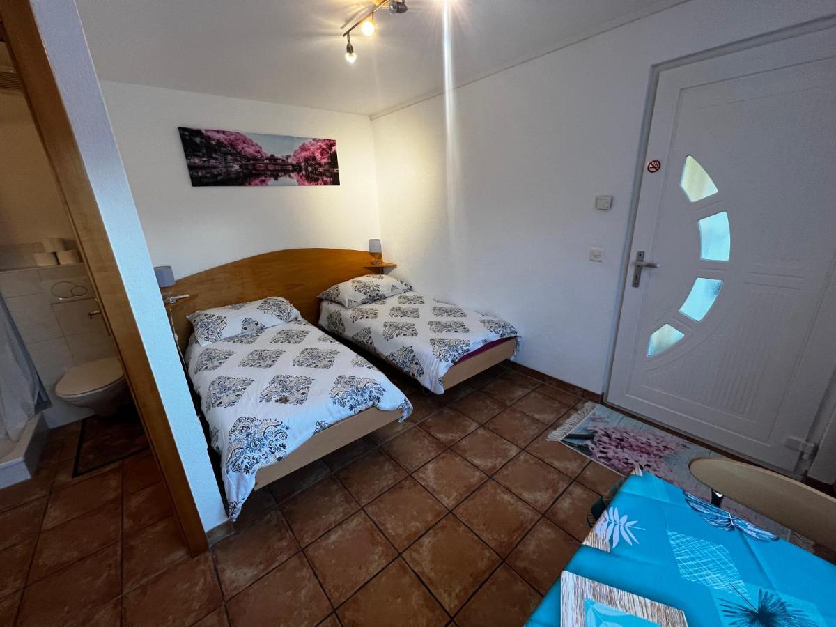Gite La Cigale Saxon Bagian luar foto