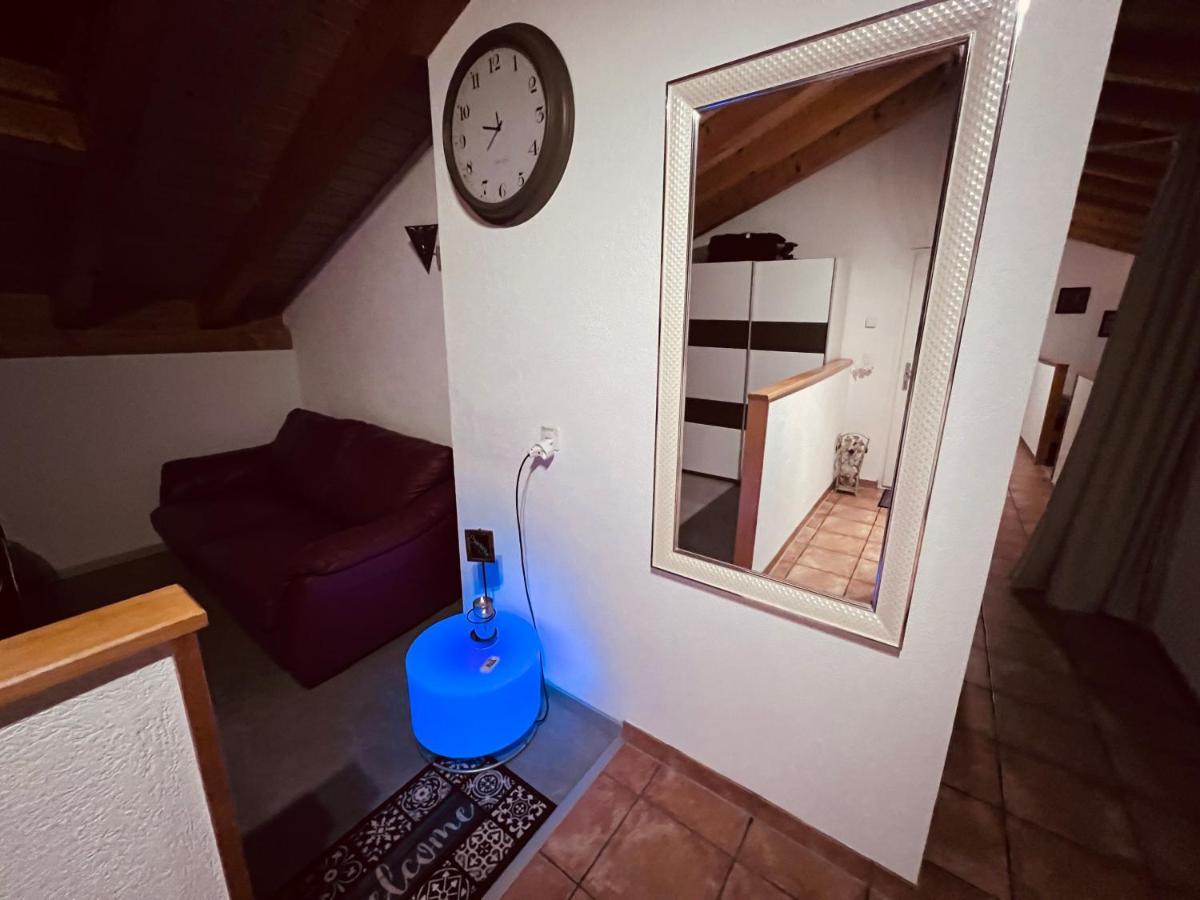 Gite La Cigale Saxon Bagian luar foto